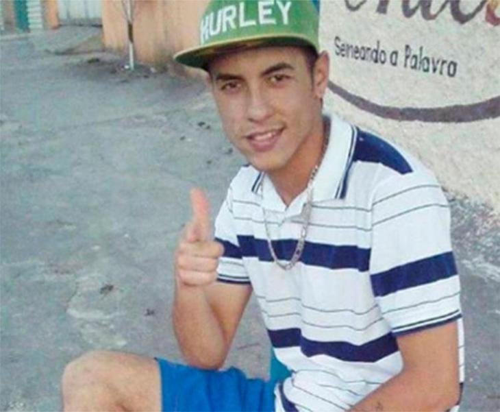 Filho da mulher baleada, Victor morreu nesta segunda-feira (2) (Foto: ReproduA�A?o / Blog do Jeferson Almeida)